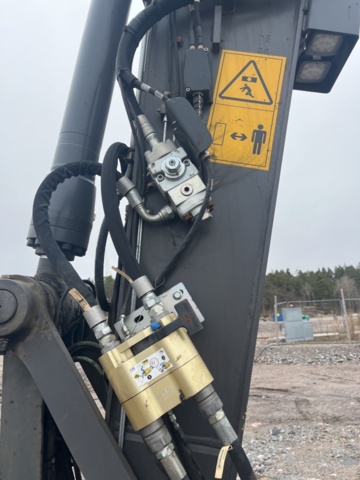 1277286-45 Hjulgrävare med vagn, tiltrotator och redskap - Volvo EW160E -2020