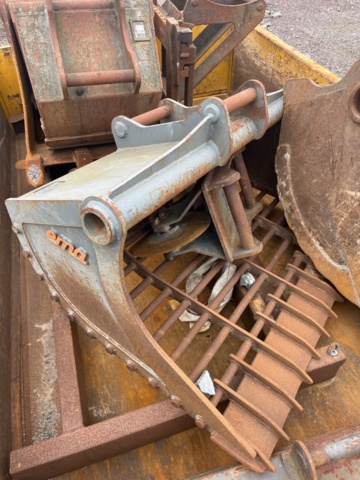 1277286-60 Hjulgrävare med vagn, tiltrotator och redskap - Volvo EW160E -2020