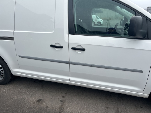 1427755-33 Transportbil - Volkswagen Caddy Maxi Van 2.0 TDI BMT DSG - 2018