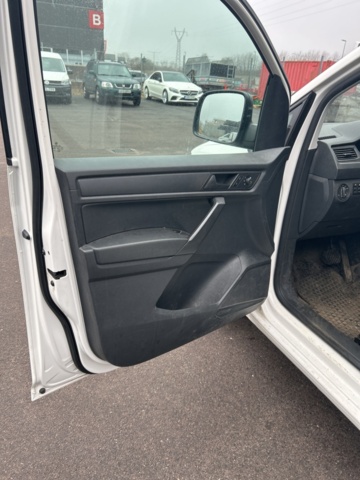 1427755-38 Transportbil - Volkswagen Caddy Maxi Van 2.0 TDI BMT DSG - 2018