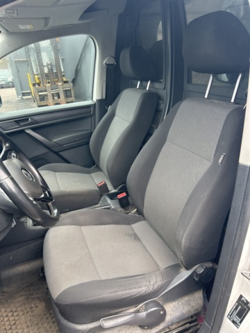 1427755-40 Transportbil - Volkswagen Caddy Maxi Van 2.0 TDI BMT DSG - 2018