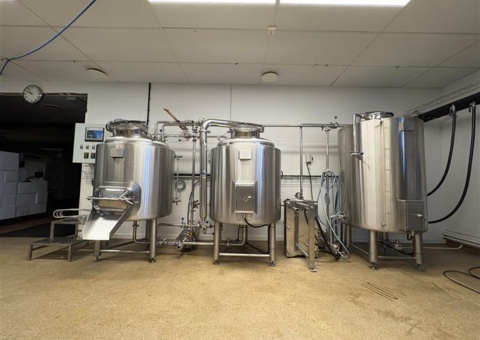 Avyttring av komplett bryggeri med utrustning och tillbehör