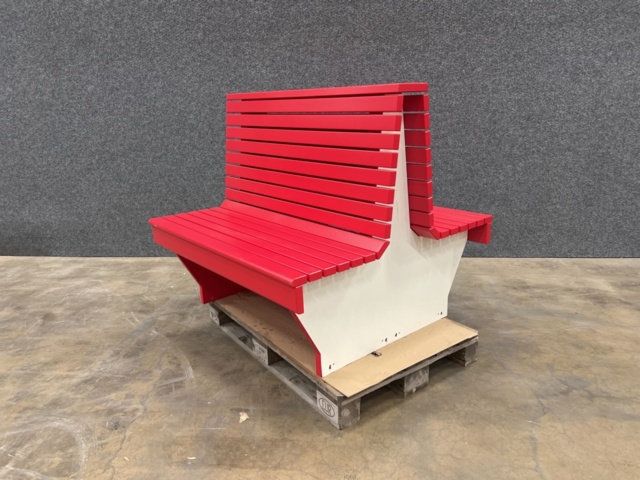 1510443-1 Double-sided wooden park bench