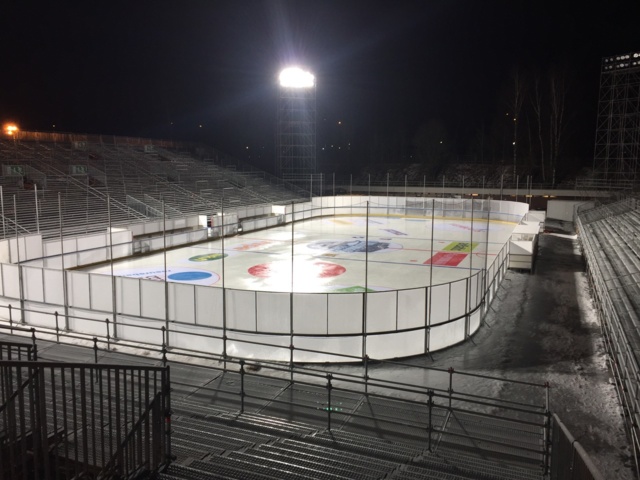 1427751-1 Hockey frame with accessories - DACO 30x60 m