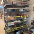 1511111-26 Reservdelslager med komponenter och maskindelar för trädgårdsmaskiner