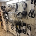 1511111-70 Reservdelslager med komponenter och maskindelar för trädgårdsmaskiner