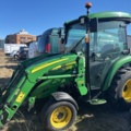 1427754-4 Kompakttraktor med frontlastare och redskap - John Deere 3720 -2013