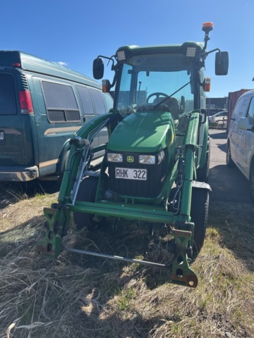 1427754-5 Kompakttraktor med frontlastare och redskap - John Deere 3720 -2013