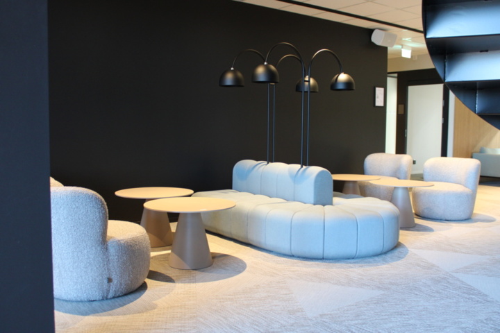 1501411-1 Lounge furniture with armchairs, coffee table Blå Station, etc.