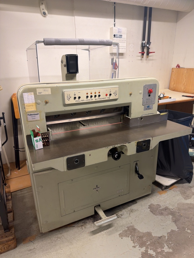 1469975-1 Pappersax med knivar - Polar-Mohr Electromat 72 CE