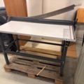 1469976-1 Cutting table