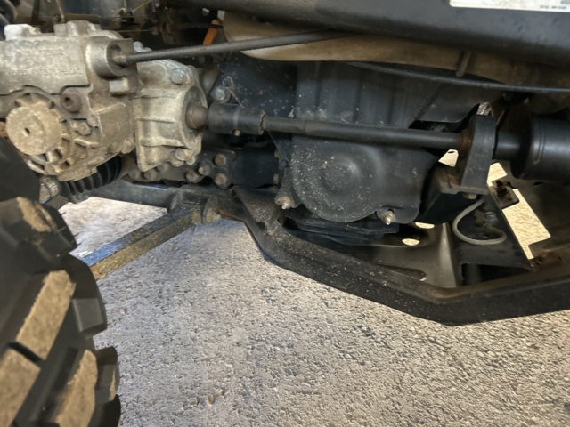 1503950-37 John Deere Gator XUV 855D -2013