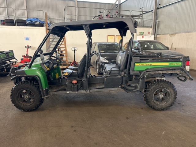 1503950-2 John Deere Gator XUV 855D -2013