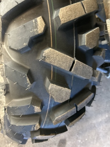 1503950-25 John Deere Gator XUV 855D -2013