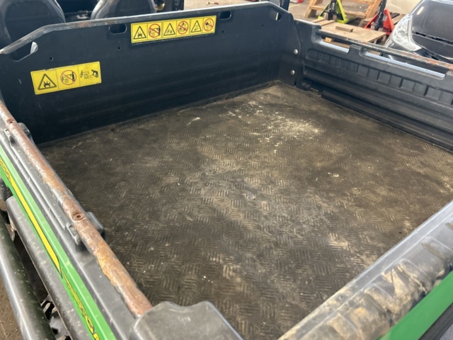 1503950-33 John Deere Gator XUV 855D -2013