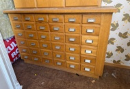 1405713 Merchant counter with drawers