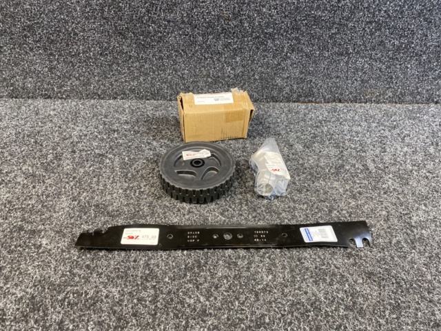 1512792-1 Remote control, lawn mower blade, wheels & bevel gear
