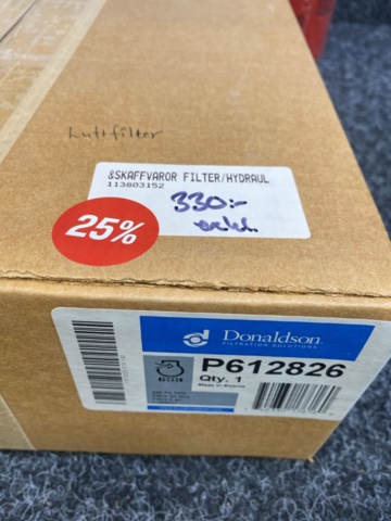 1512802-3 Larger range of filters from Donaldson, among others