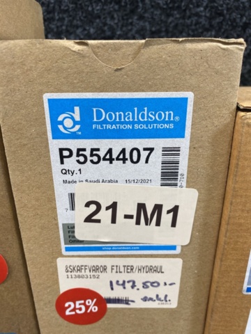 1512802-19 Larger range of filters from Donaldson, among others
