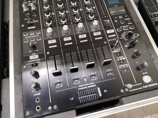 1512716-7 Pioneer DJ Nexus 2 Setup – 2x CDJ-2000NXS2 + DJM-900NXS2 in flight case