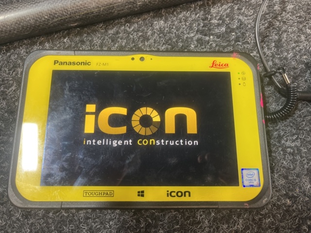 1351436-11 GNSS receiver with field controls and accessories - Leica iCON iCG70 / Panasonic FZ-M1 -2022