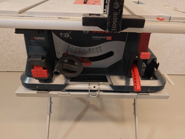 1435824-5 Bordssåg med stativ batteridriven Bosch GTS18V-216