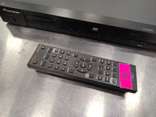 1512731-3 DVD-spelare Pioneer DV-610AV-K med fjärrkontroll