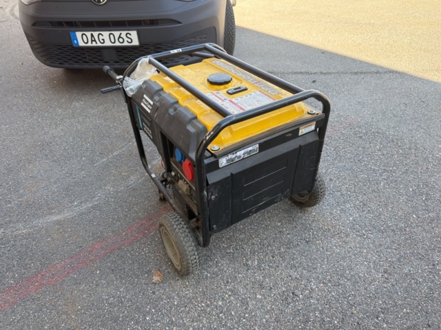 1470028-2 Generator - Atlas Copco P6500T
