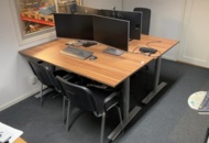 1499569 Kontorsarbetsplats med tillbehör