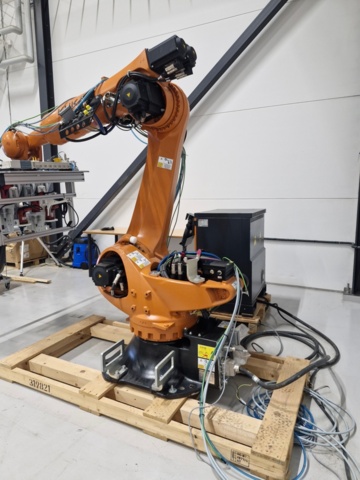 1371175-12 Industrirobot med tillbehör - KUKA KR 150 R2700-2, -2019