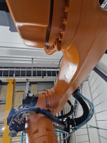 1371175-17 Industrirobot med tillbehör - KUKA KR 150 R2700-2, -2019
