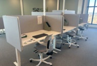 1503954 Kontorinredning - Skrivbord, kontorsstolar, skjutdörrsskåp - HÅG, Edsbyn