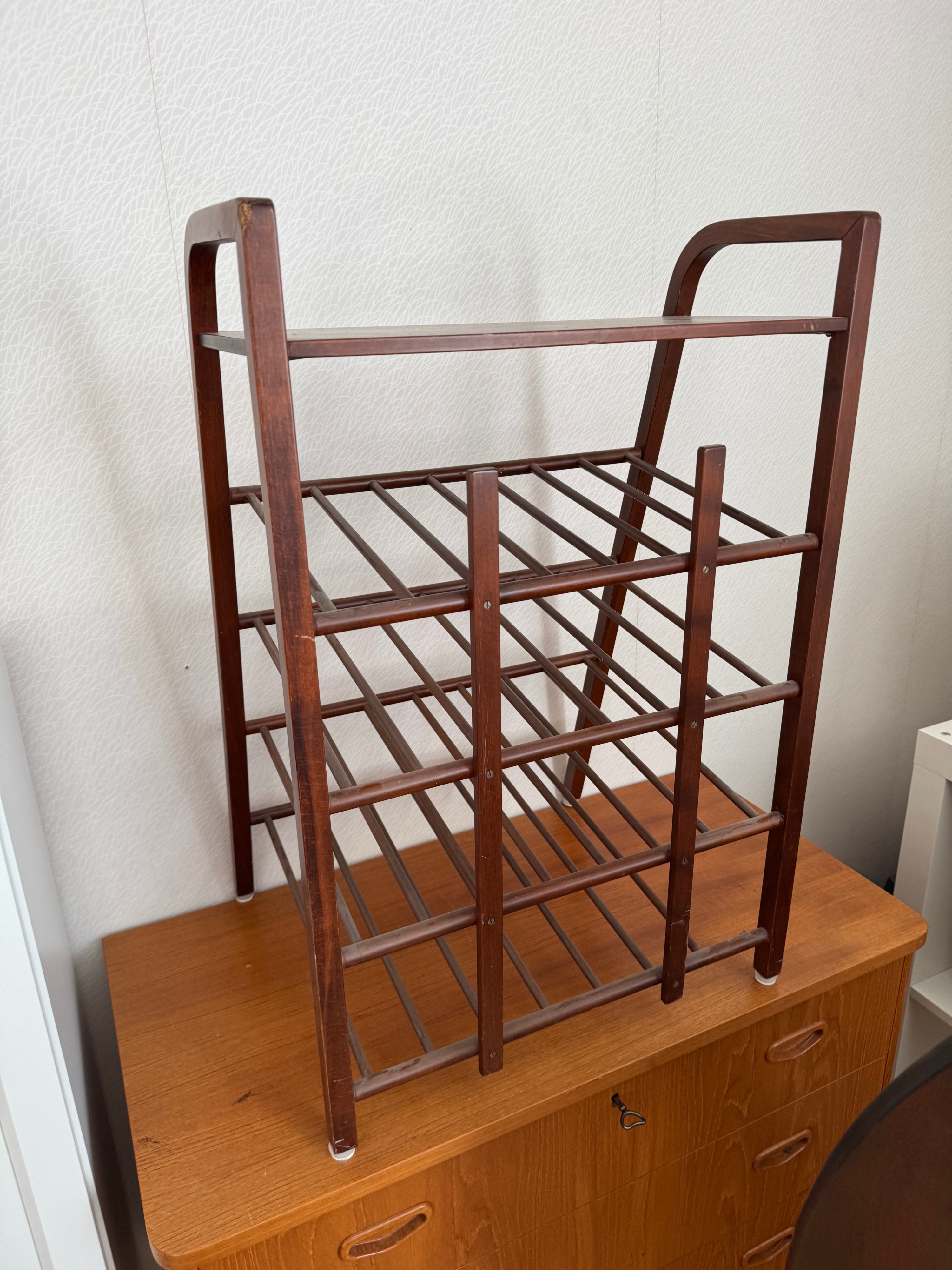 Older newspaper rack - PS Auction - We value the future - Largest in ...