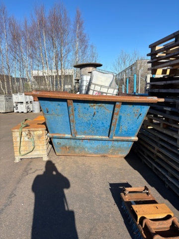 1475201-1 Container 8 m³