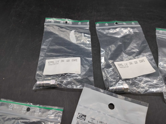1514718-9 Nipple - CEJN, 1/8" in., series 320 eSafe