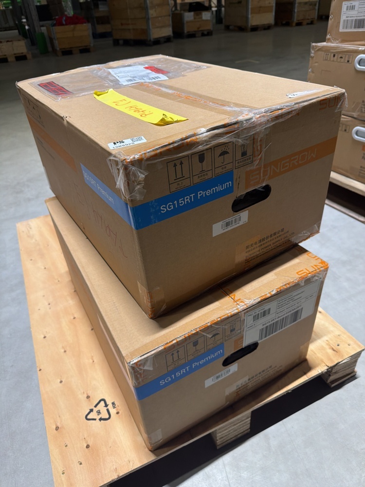 1509925-1 Växelriktare SG15RT, 2 st