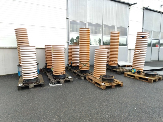 1477820-1 15 fire hydrants Belos 110 mm (heights 1100 mm and 1900 mm)