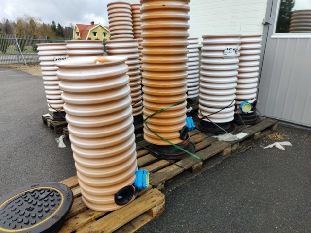 1477820-4 15 fire hydrants Belos 110 mm (heights 1100 mm and 1900 mm)