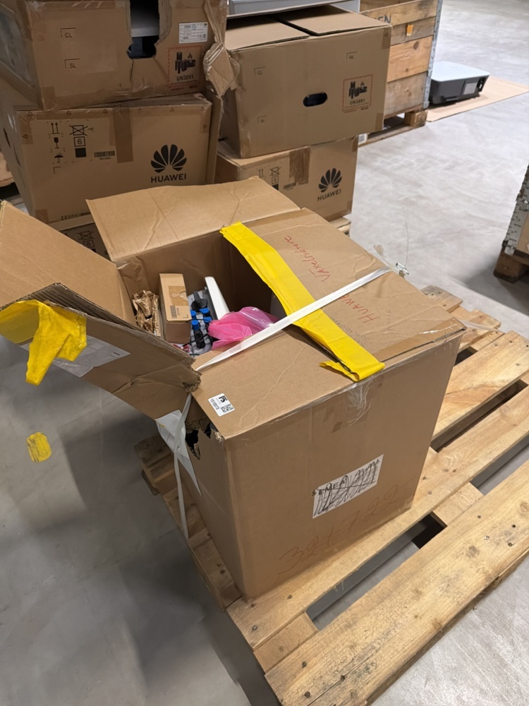 1510073-1 Växelriktare Huawei 8KTL, 2 st (rep. objekt)