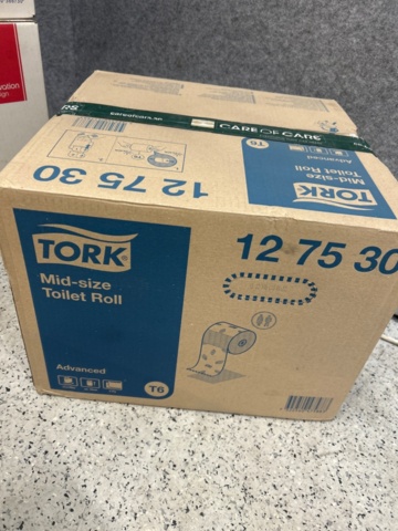 1482523-7 Tork products 43 pcs