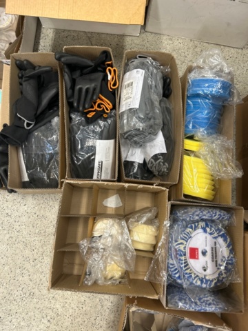 1482525-10 Lot of polishing accessories
