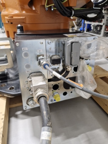 1371175-28 Industrirobot med tillbehör - KUKA KR 150 R2700-2, -2019