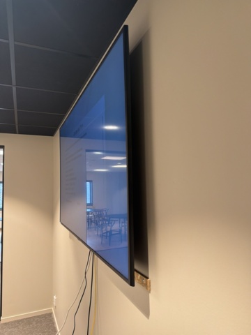 1501874-4 TV Samsung 75"