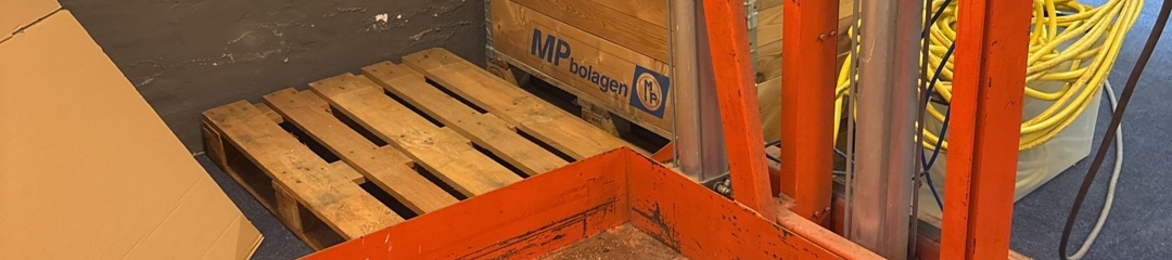 Bild som representerar auktionen - Avyttring lagerobjekt och verkstadsutrustning