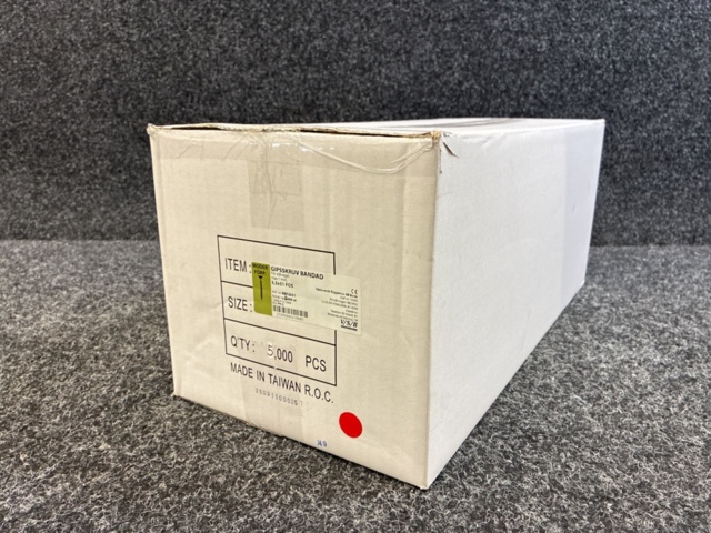 Ca 5.000 st Bandad gipsskruv 3.5x38mm FZB, VSB på auktion i Västra Götaland, Svenljunga hos PS Auction