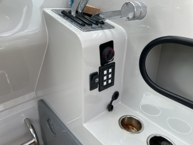 1457641-40 RIB Unlimited 36 Explorer, ink trailer