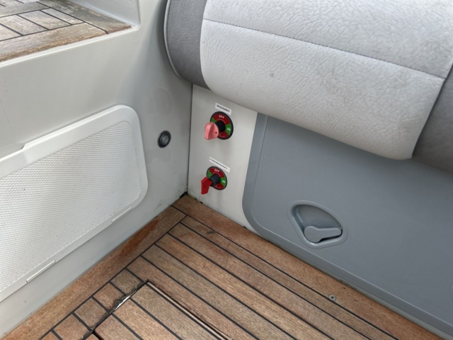 1457641-54 RIB Unlimited 36 Explorer, ink trailer
