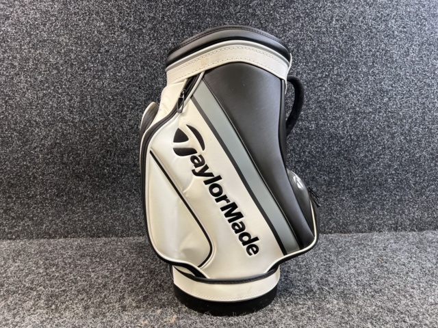 1516668-4 Den Caddy, TaylorMade