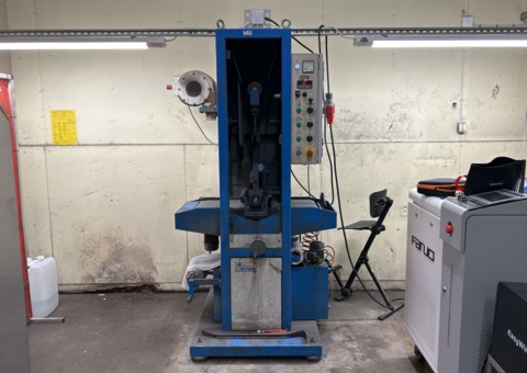 Image representing the auction - Divestment from the metal industry