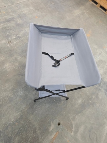 1513464-2 Folding changing table